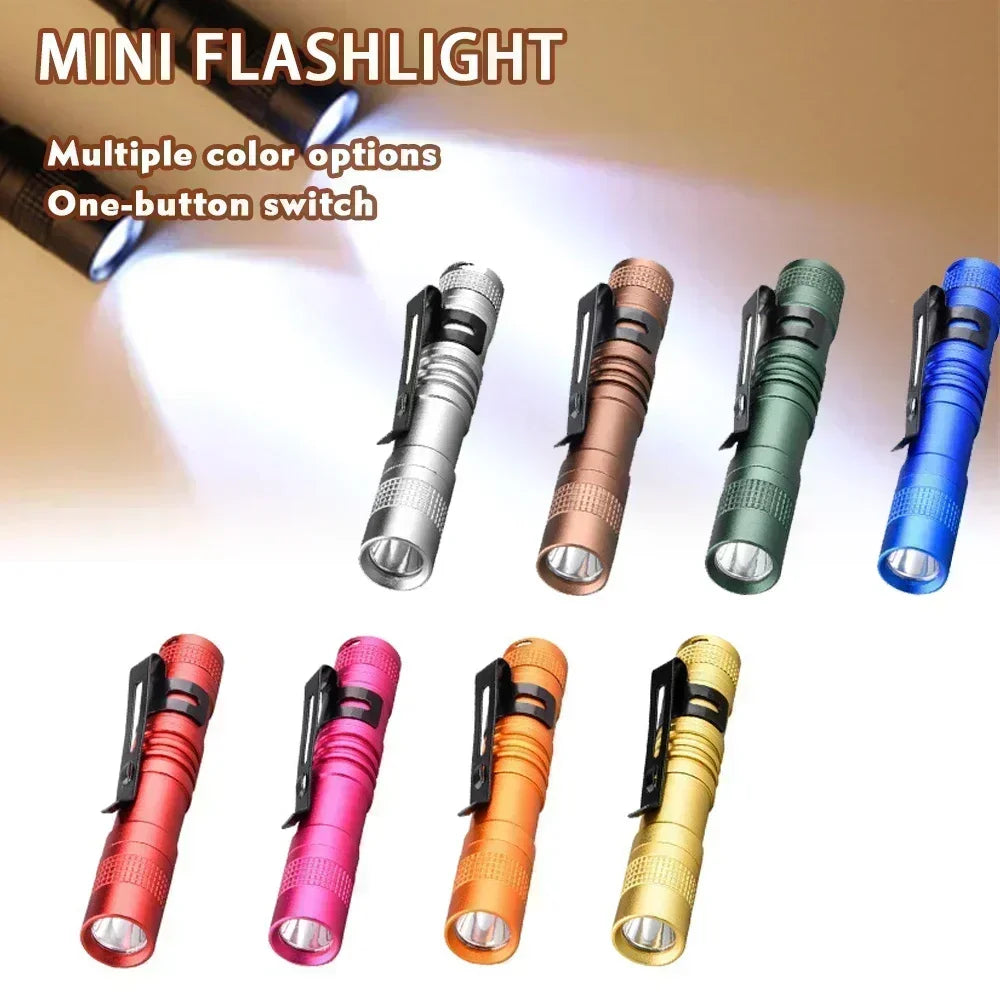 Mini linterna LED portátil tipo bolígrafo con clip, ultrabrillante y de alto lumen, linterna de bolsillo de mano para camping, exteriores y emergencias