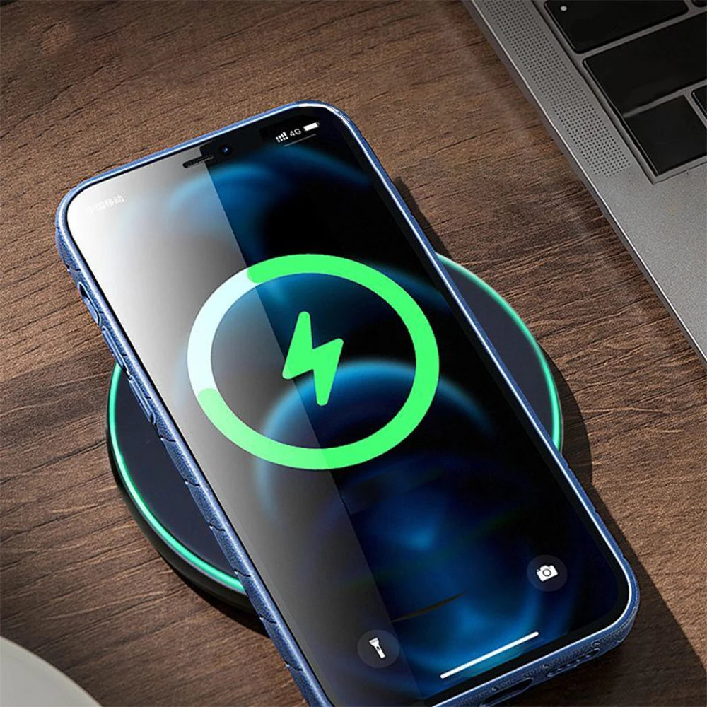 30W Fast Wireless Charger Pad For IPhone17 16 15 14 13 X Pro Max 8 Samsung Galaxy S23 Xiaomi Wireless Charging Station Chargers