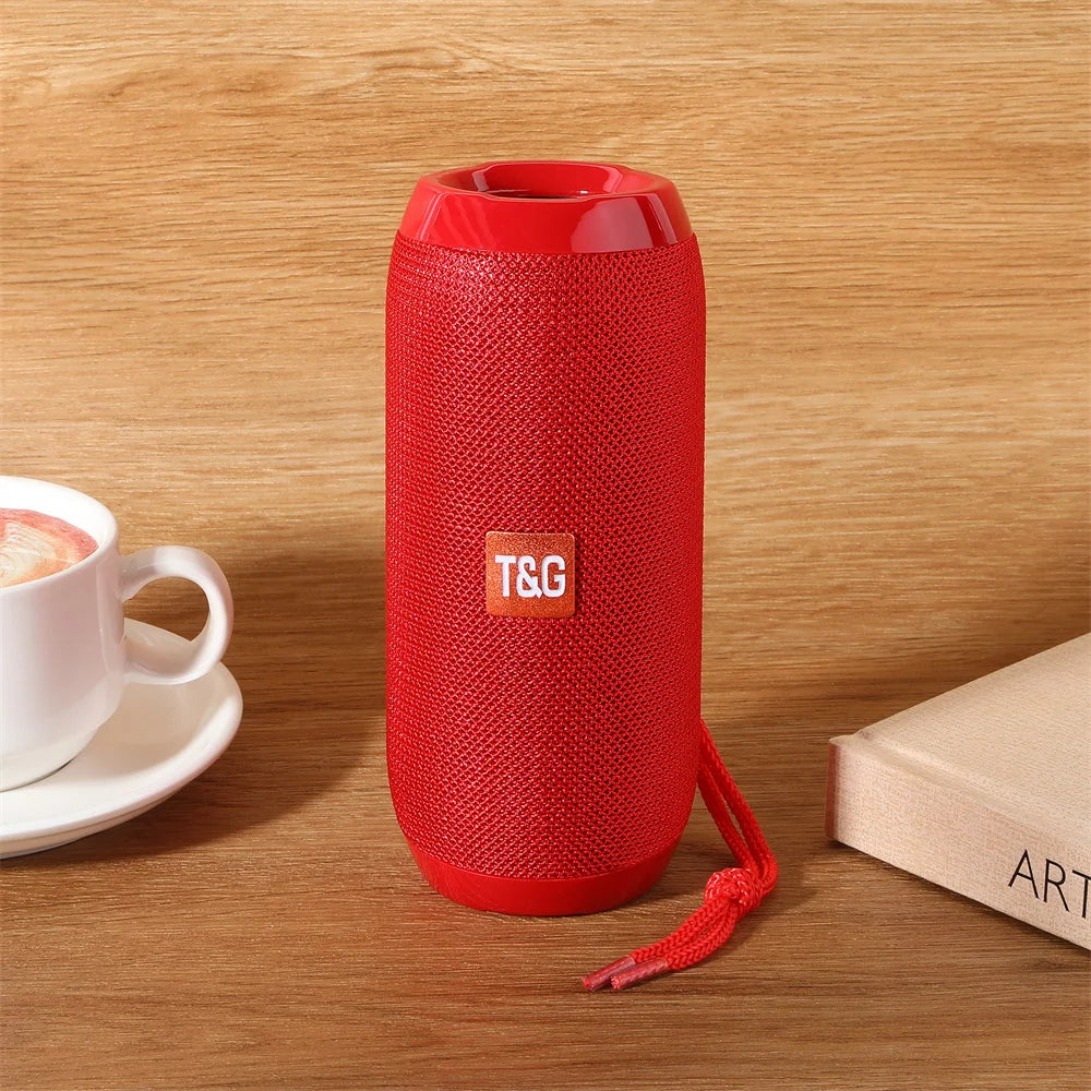 Tragbarer kabelloser Bluetooth-Lautsprecher, Musikbox mit Klangwiedergabe, Subwoofer, FM-Radio und Freisprechfunktion