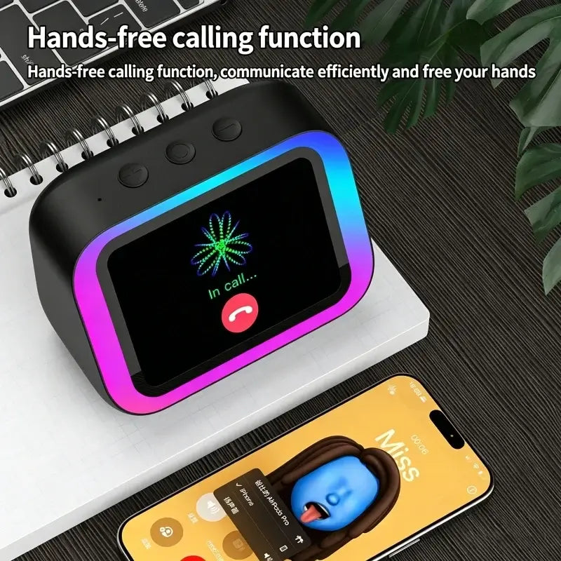 AI-stemmeassistent-Bluetooth-højttaler med RGB-farvebelysning, vækkeur, LED-skærm, vejrur-display og elektronisk højttaler